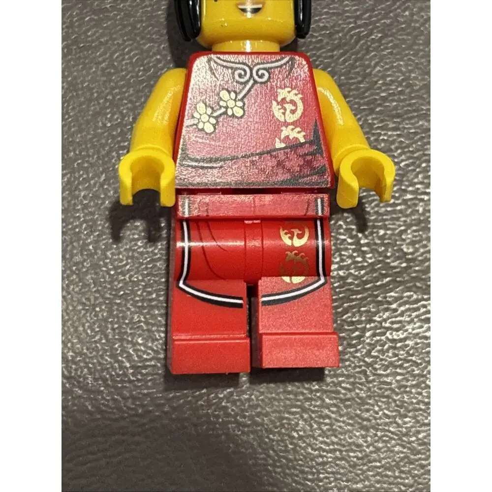 Lego Ninjago Nya Minifigure #njo1007 Golden Weapons Legacy Update Brand New
